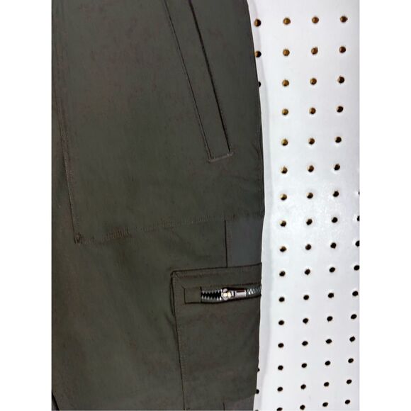 Athleta headlands hybrid cargo pants size 8 - Picture 7 of 13